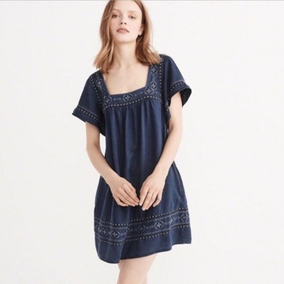 Abercrombie & Fitch Dresses & Skirts - NWOT A&F Ruffle Sleeve Dress Abercrombie & Fitch Dresses & Skirts - NWOT A&F Ruffle Sleeve Dress